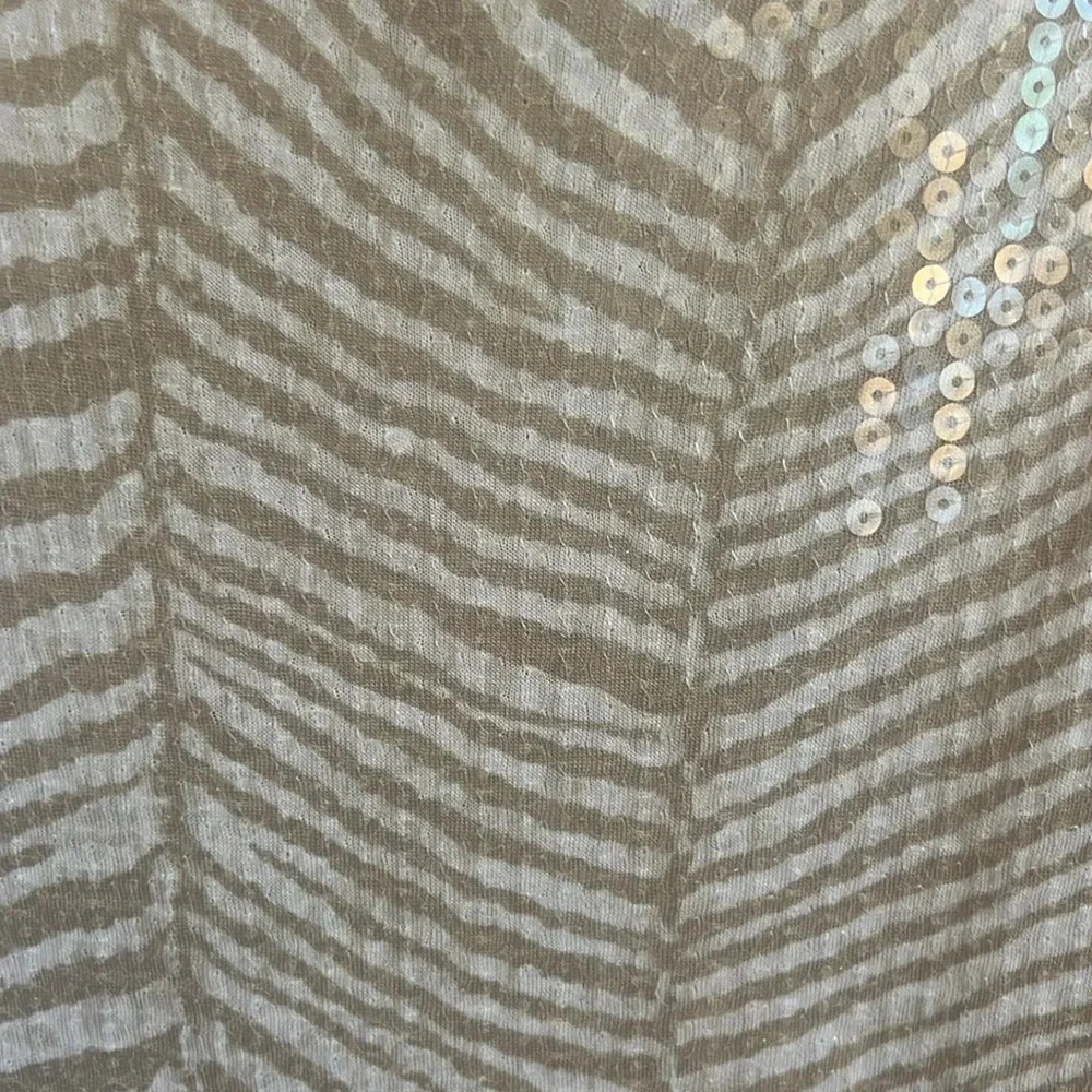 Michael Kors Sequin Scoop Neck Dolman Sleeve Top Size S Animal Print - Picture 3 of 10